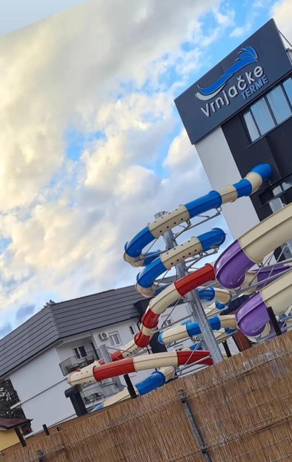 Apartman Tim Lux 1 Vrnjačka Banja Extérieur photo