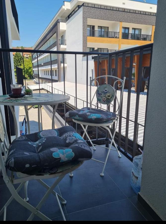 Apartman Tim Lux 1 Vrnjačka Banja Extérieur photo