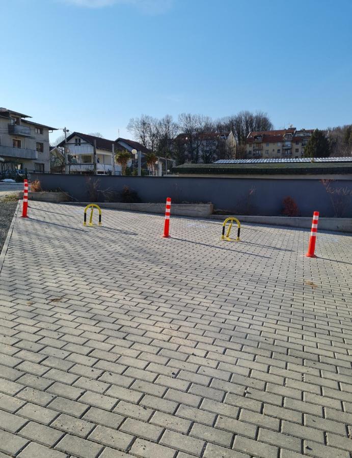 Apartman Tim Lux 1 Vrnjačka Banja Extérieur photo