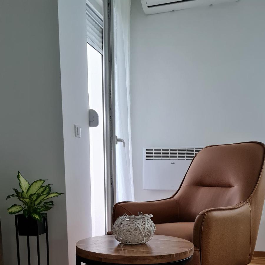 Apartman Tim Lux 1 Vrnjačka Banja Extérieur photo