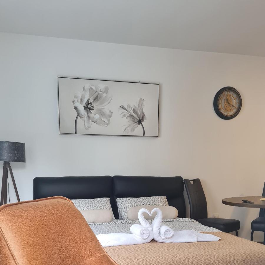 Apartman Tim Lux 1 Vrnjačka Banja Extérieur photo